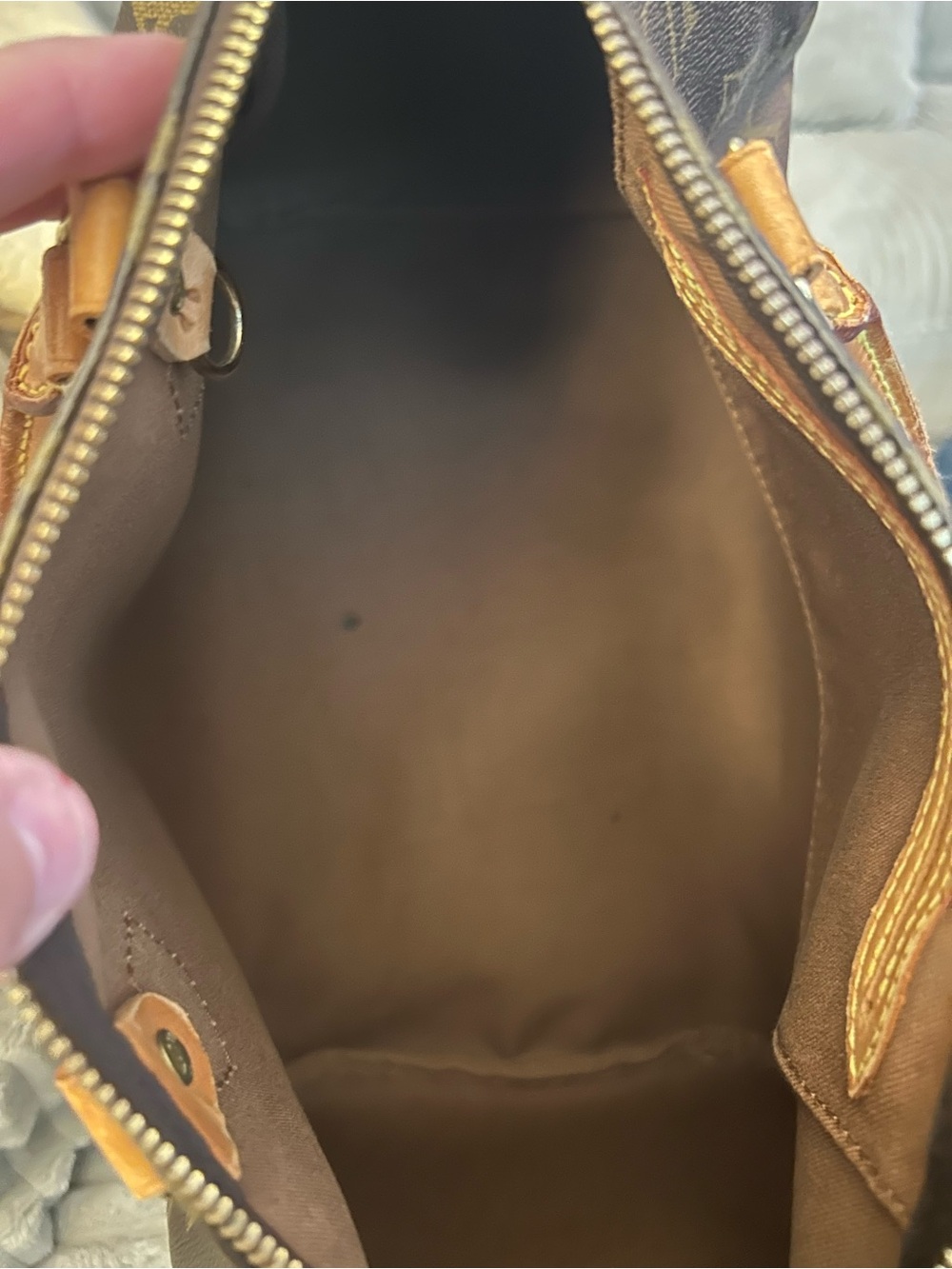 Louis Vuitton Monogram Leather Pull Tab - Brown - Picture 13 of 13